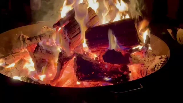 Was für ein tolles Wetter dieses Wochenende! 
Der Platz ist wieder voll und wir freuen uns schon wieder auf das Lagerfeuer am Samstag Abend.
Jeden Samstag  Stockbrot, Marshmallows  und Gitarre wenn sie jemand spielen kann am Feuer